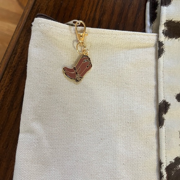 Trader Joe’s Cow print Large Tote - Picture 5 of 12